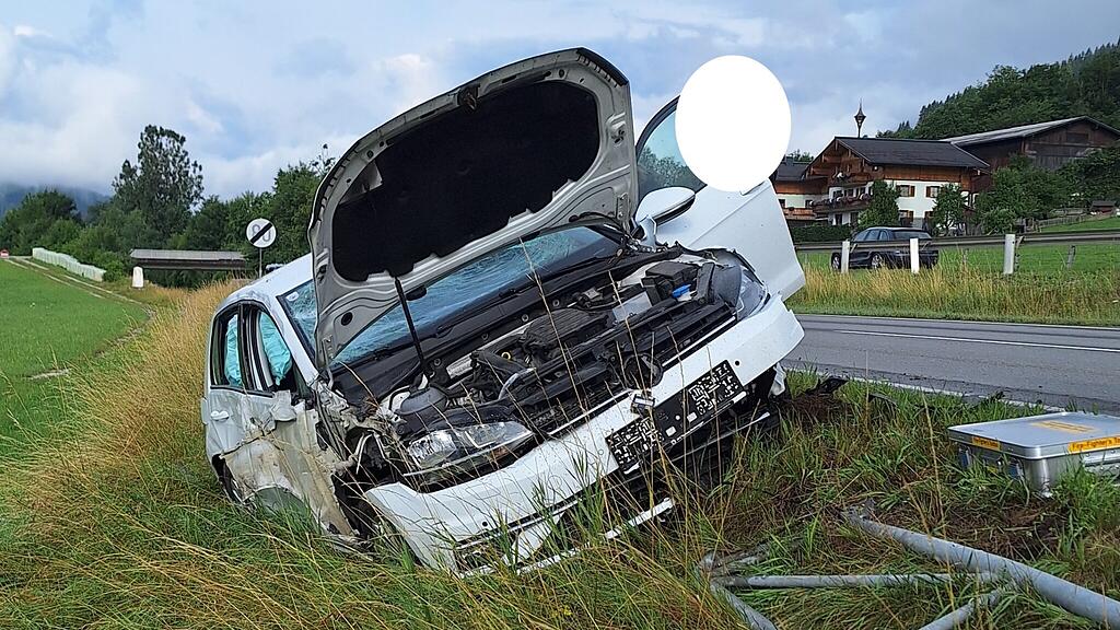 17-jährige Alkolenkerin bei Unfall in Radstadt verletzt