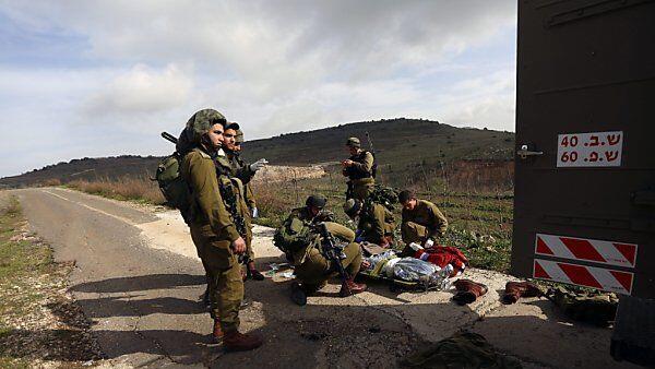 Israelische Soldaten bei Anschlag verletzt