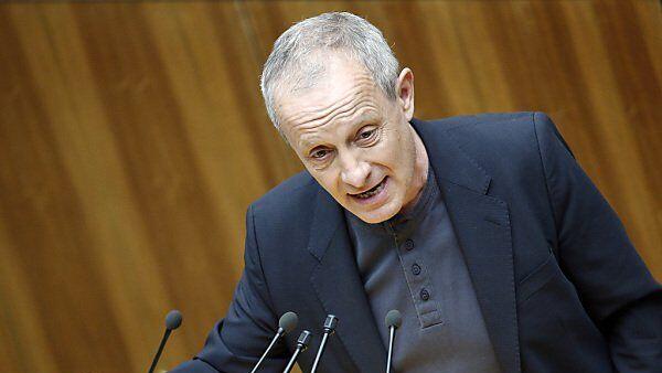Pilz tourt derzeit durch Europa