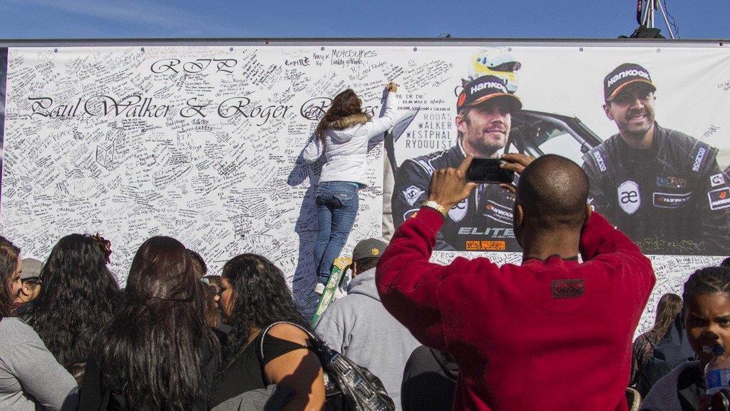 Gedenkfeiern für Paul Walker