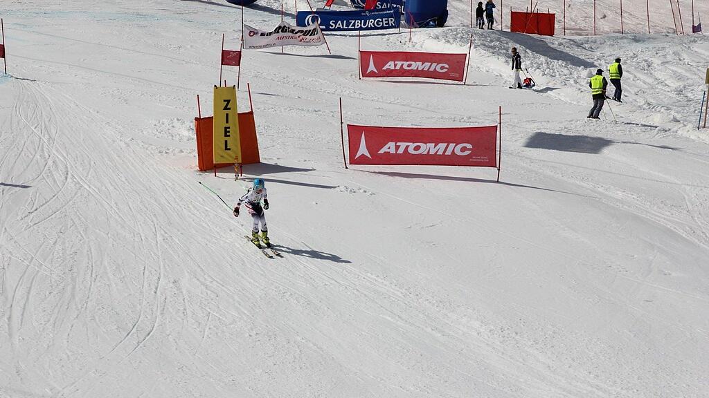 In Zauchensee haben die Skistars von Morgen die Möglichkeit ihr Können zu zeigen