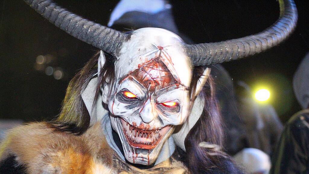 15. Krampuslauf am Villaparkplatz