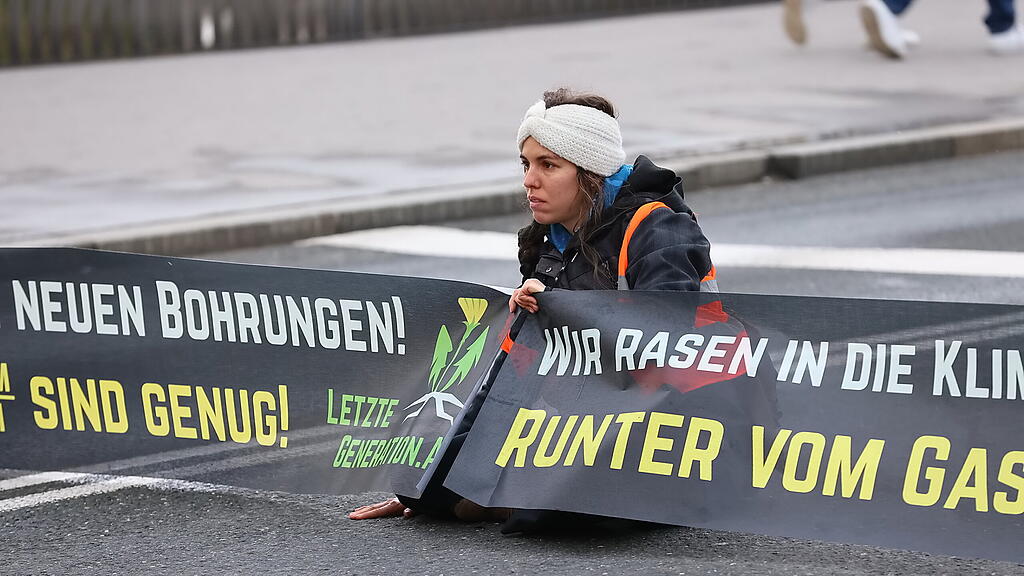 Klimaprotest_Staatsbrücke