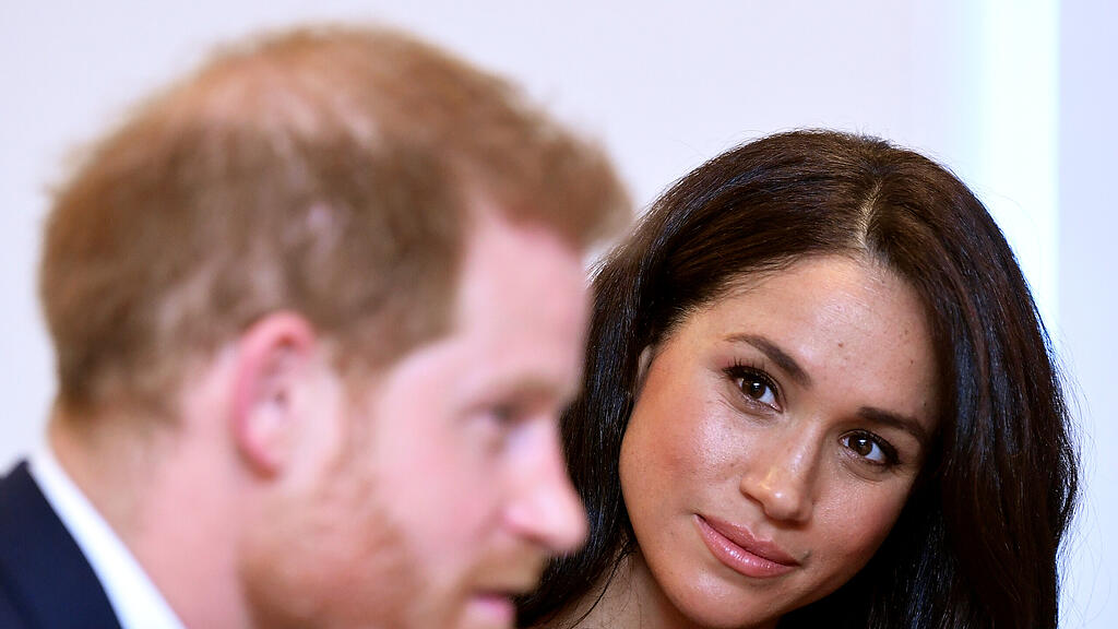 MEGHAN - HARRY