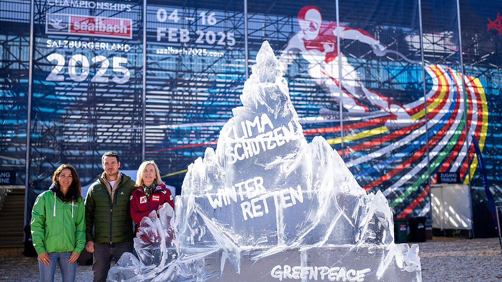 Aktion "Klima schützen, Winter retten" in Saalbach
