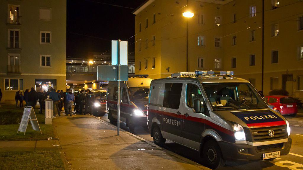 Schalke-Fanmarsch in Salzburg: Anhänger geraten in Rage
