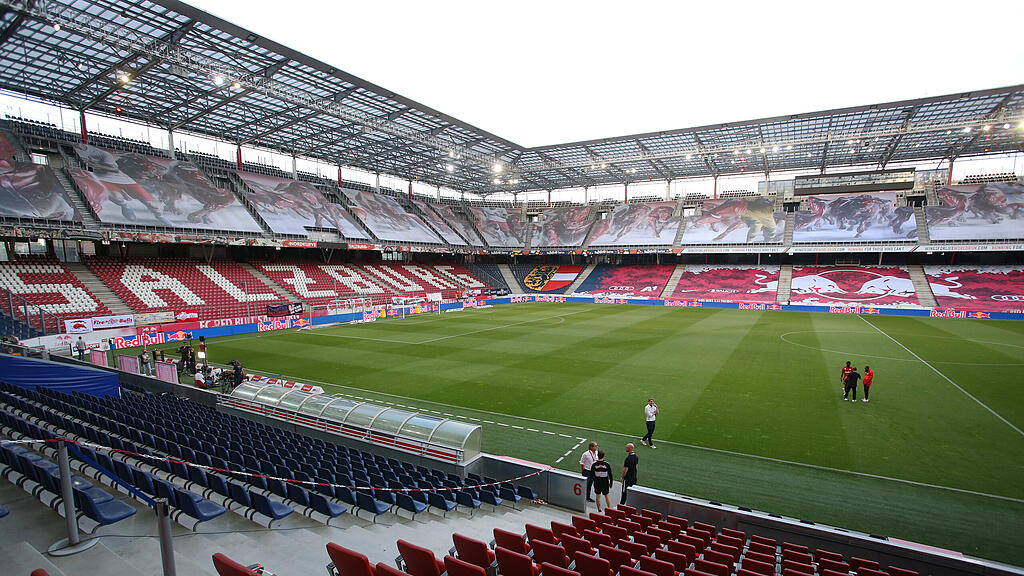SB: Red-Bull-Arena, Stadion, Wals-Siezenheim,