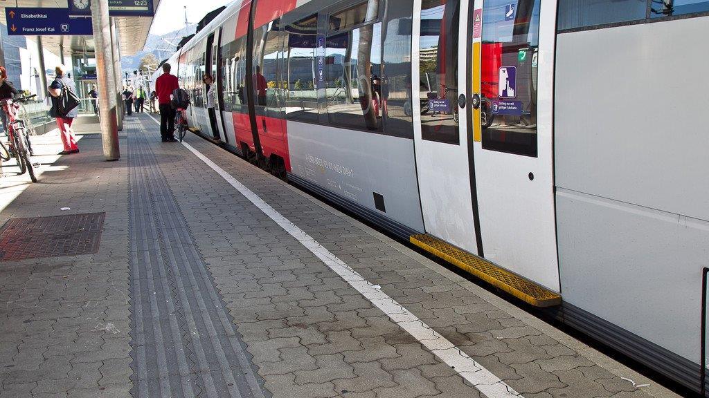 Schwerverletzte auf S-Bahnstation Mülln