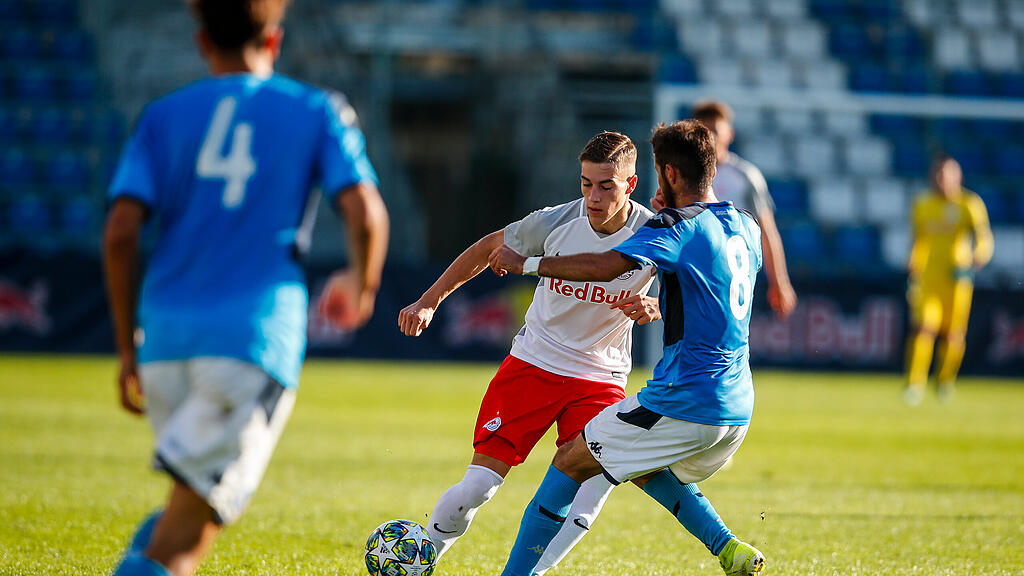 Red Bull Salzburg, SSC Napoli, Youth League