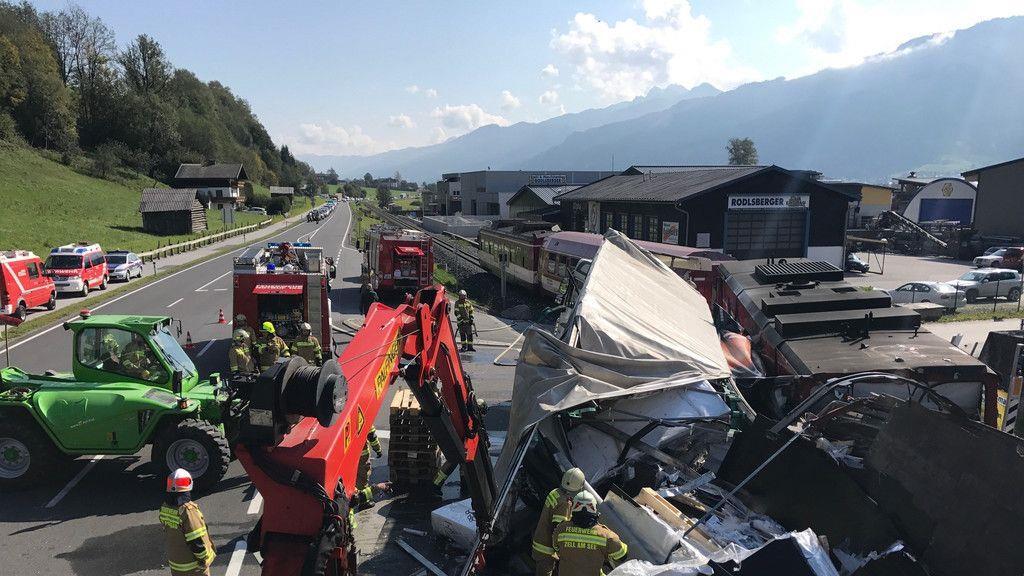 Pinzgaubahn entgleist: Erste Bilder