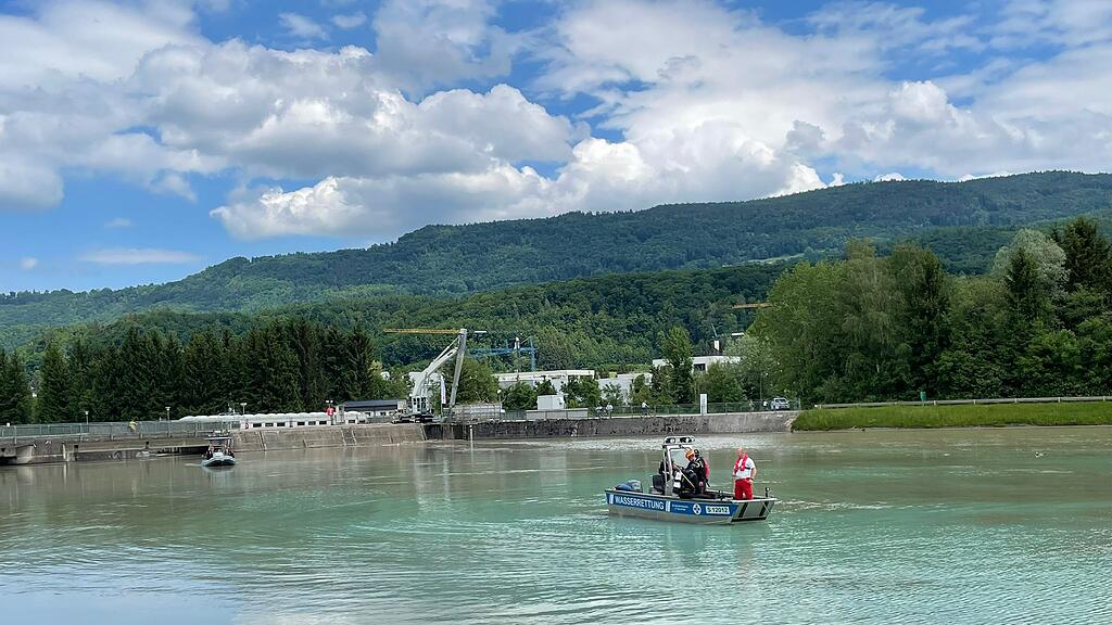 Wasserrettung_Klein-Lkw_Bergung