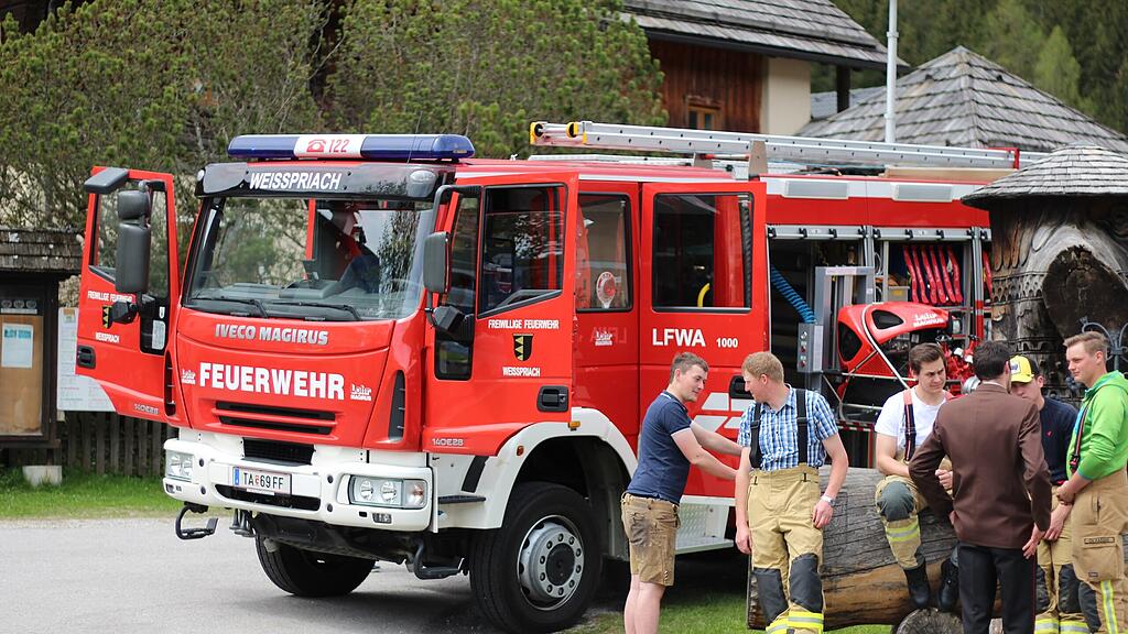 100 Jahr Jubil\u00e4um der Feuerwehr Wei\u00dfpriach