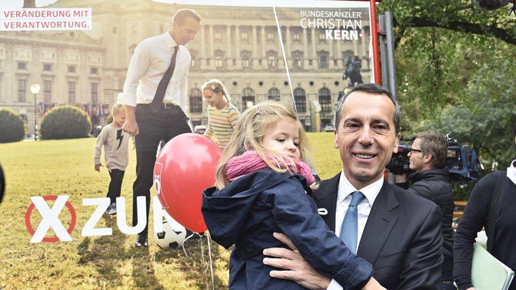 Neue SPÖ-Plakatserie zeigt Kern mit Kindern