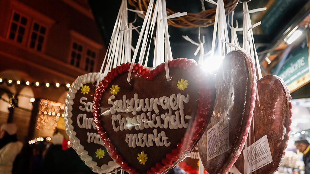 Salzburger Christkindlmarkt - Er\u00f6ffnung