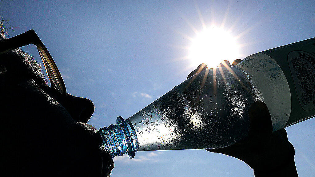Bei der Sommerhitze ist viel trinken wichtig