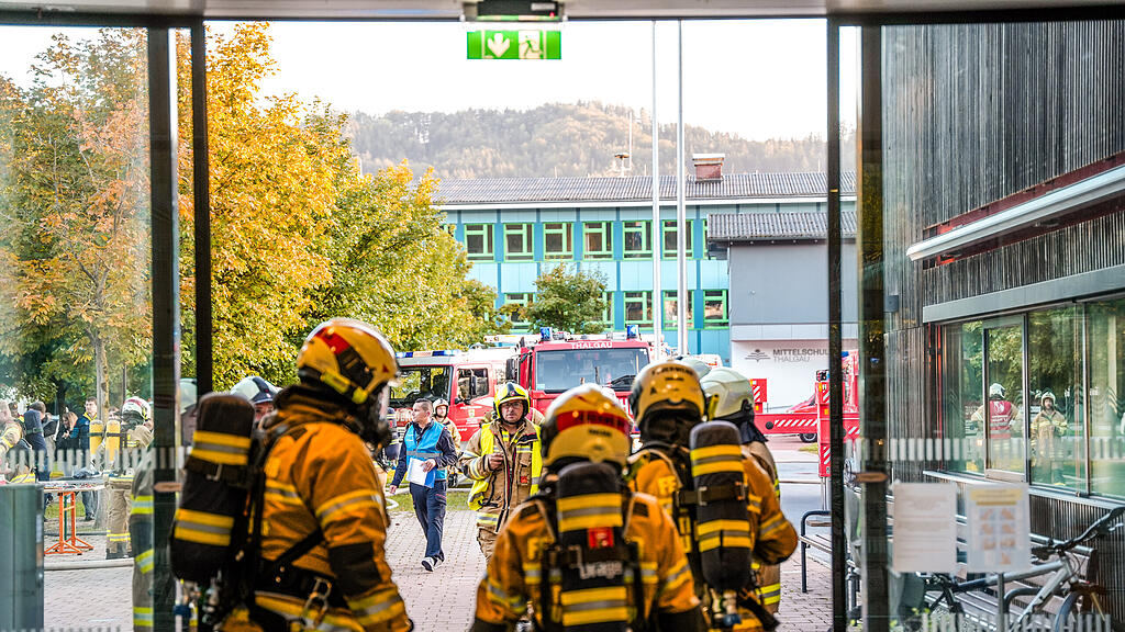 Feuerwehr \u00dcbung im Thalgauer Seniorenheim