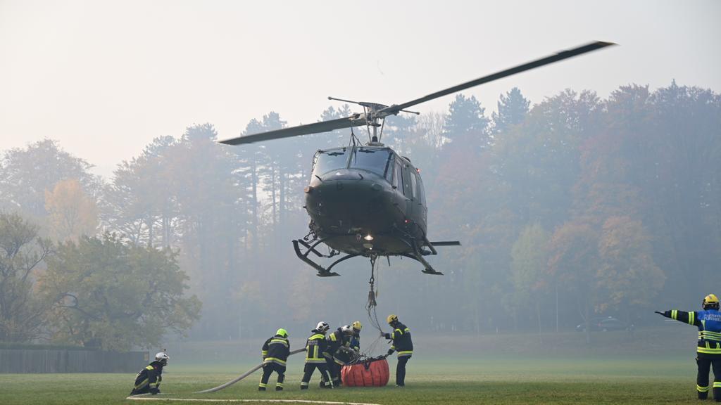Riesiger Waldbrand im Rax-Gebiet