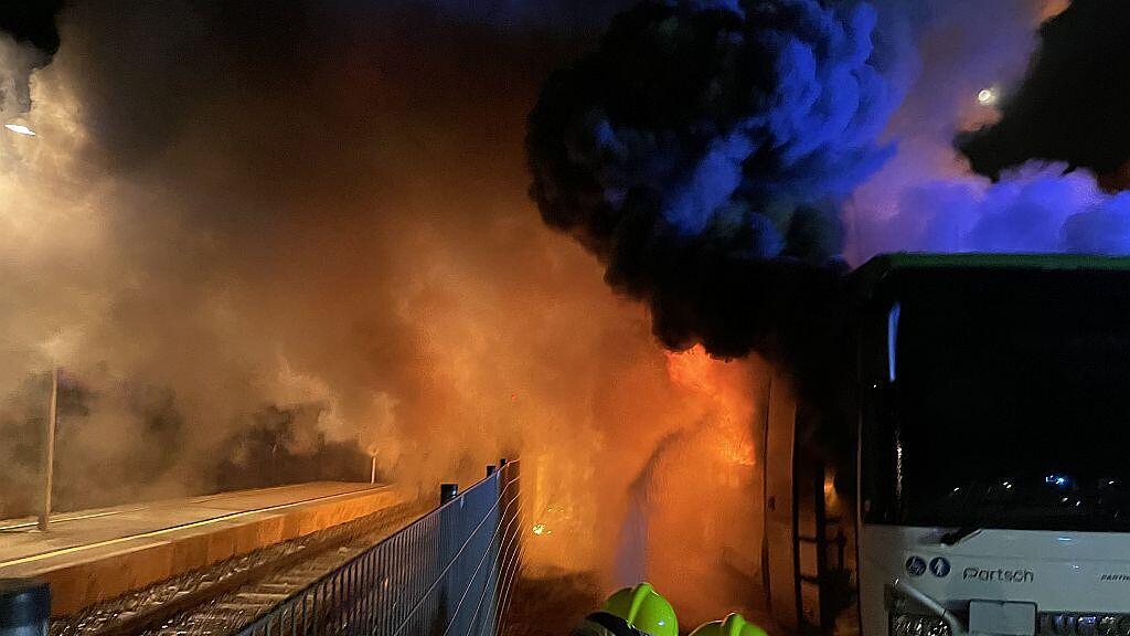 Bus-Brand_MarktPiesting