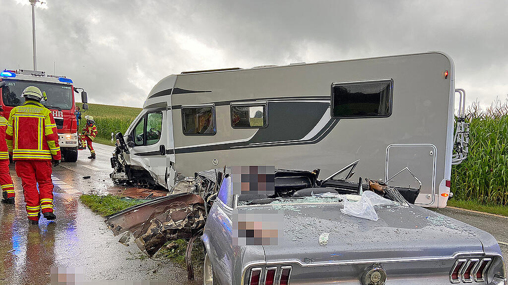 Bayern: Crash zwischen Saaldorf und Surheim