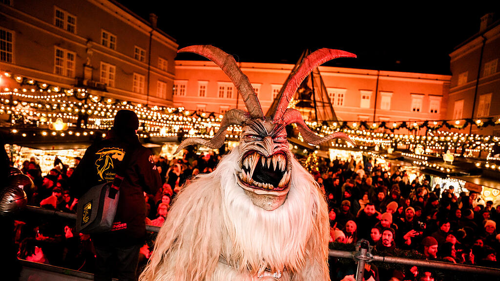 Der Krampuslauf am Christkindlmarkt
