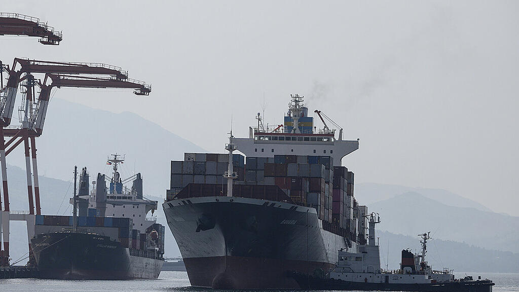 Die MS Bavaria ist mit Müll beladen
