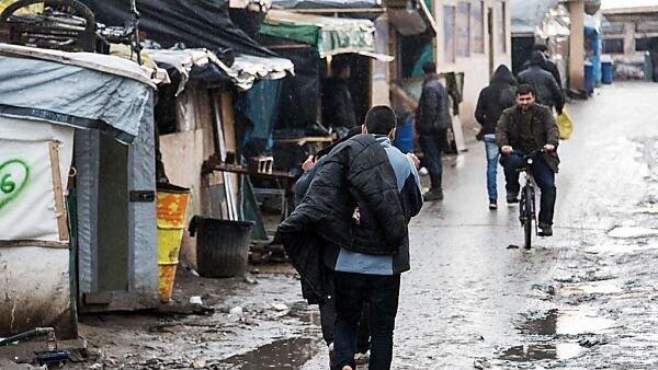 Tausende Menschen leben im "Dschungel von Calais"