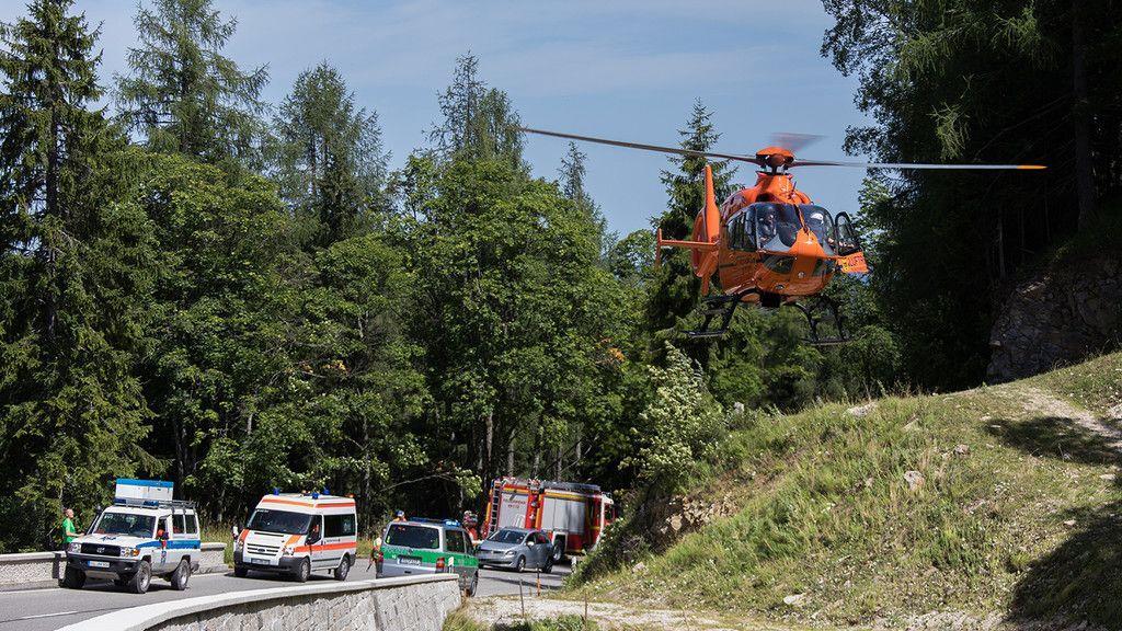 Schwerer Motorradunfall am Rossfeld