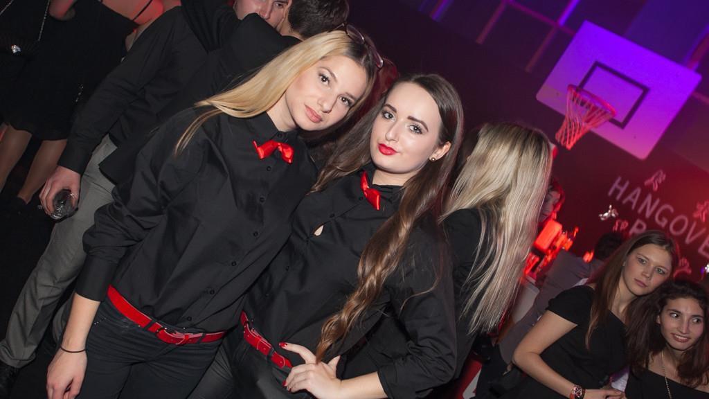 Ball der HAK Neumarkt, I