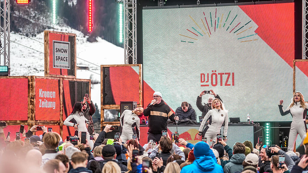 DJ \u00d6tzi Gipfeltour in Alpendorf