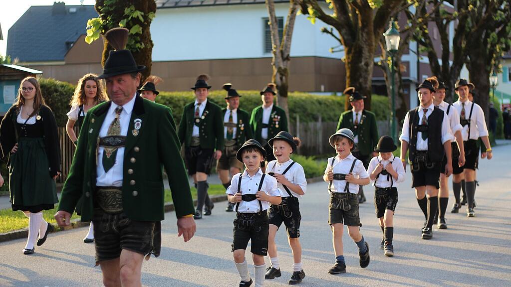 100 Jahre "d’Bleckwandla" in Strobl