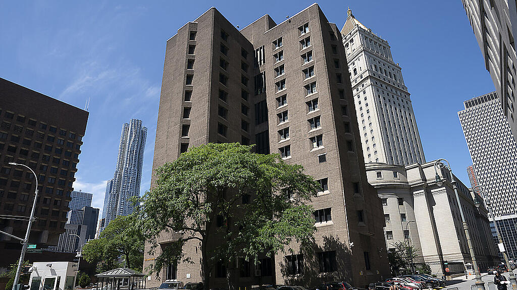 Epstein wurde tot in seiner New Yorker Gefängniszelle gefunden