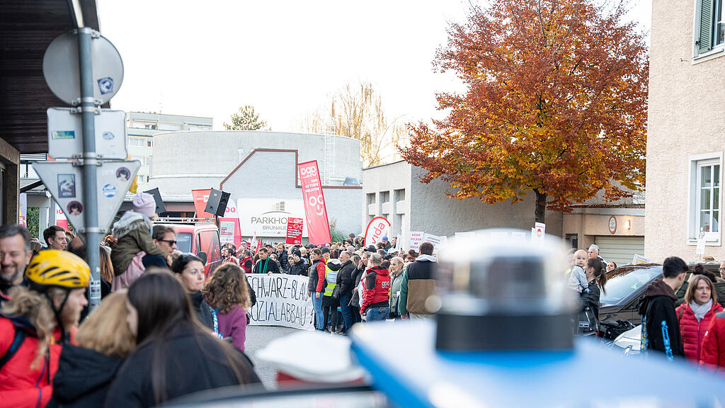 Pflege-Demo in Salzburg