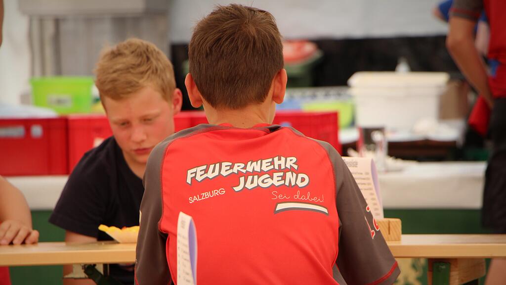 14. Bezirksfeuerwehrleistungsbewerb - Bierzelt
