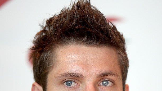 Hirscher präsentiert WM-Tickets