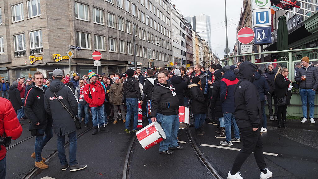 Fanmarsch, Red Bull Salzburg, Frankfurt