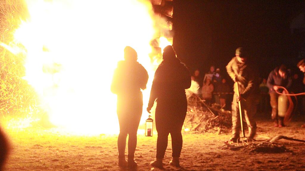 Osterfeuer Tamsweg und Thomatal