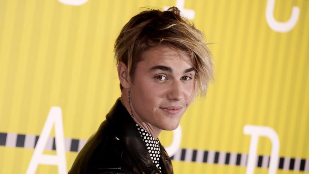 MTV Video Music Awards 2015: Stars auf dem roten Teppich