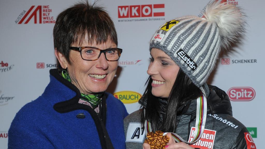 Ski-WM: Anna Fenninger feiert mit Stars im Haus "Ski Austria"