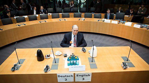 Ex-NSA-Mann Binney vor U-Ausschuss in Berlin