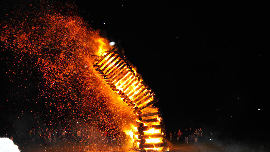 Osterfeuer, Lungau, SB