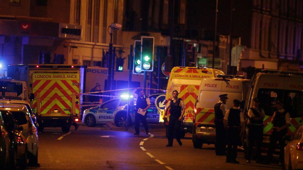 Terror in London: Fahrzeug rast in Menschenmenge