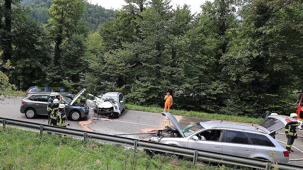 Crash auf B21 in Bayern