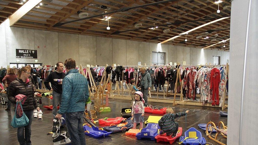 Hektisches Treiben bei der Wintertauschbörse