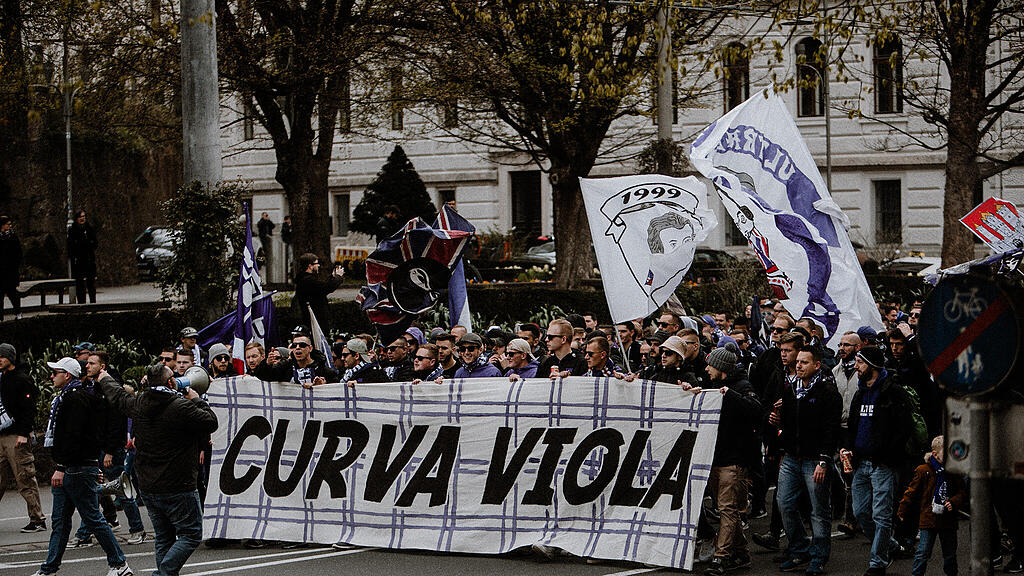 Fanmarsch Austria Salzburg