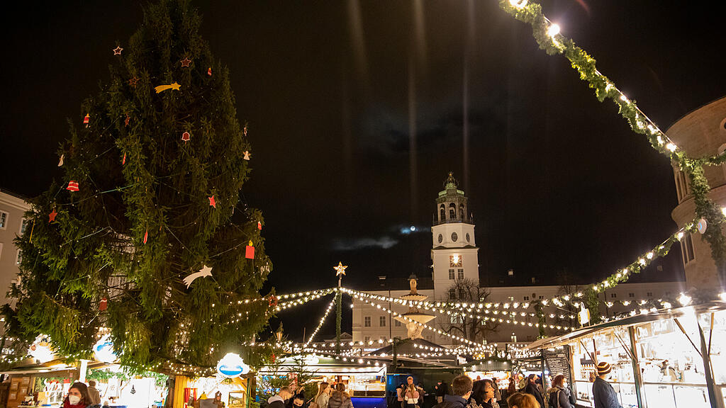 20211118_fmt_christkindlmarkt_eroeffnet_mw-8.jpg