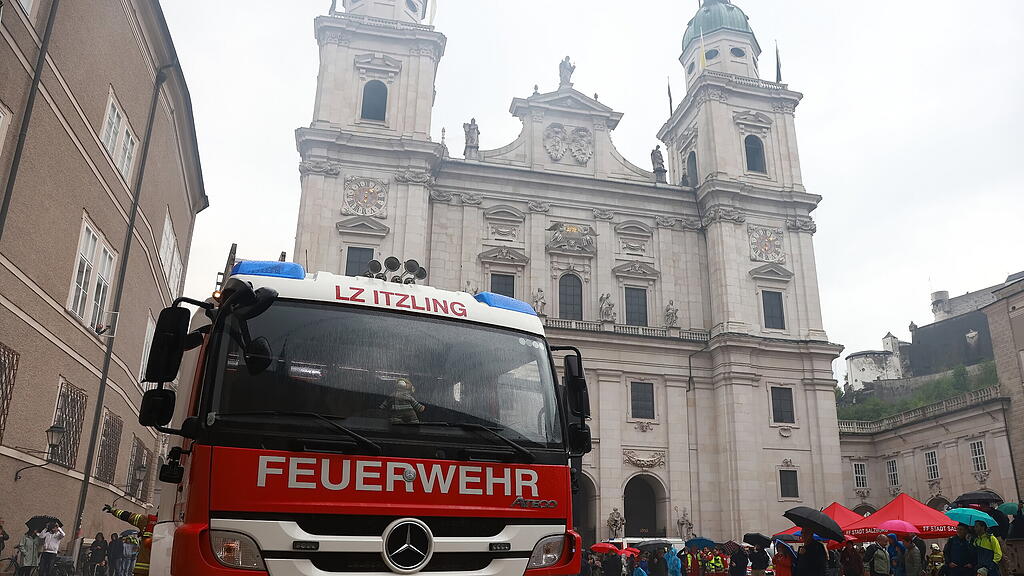 Brand im Dom: Spektakuläre Übung in Salzburger Altstadt