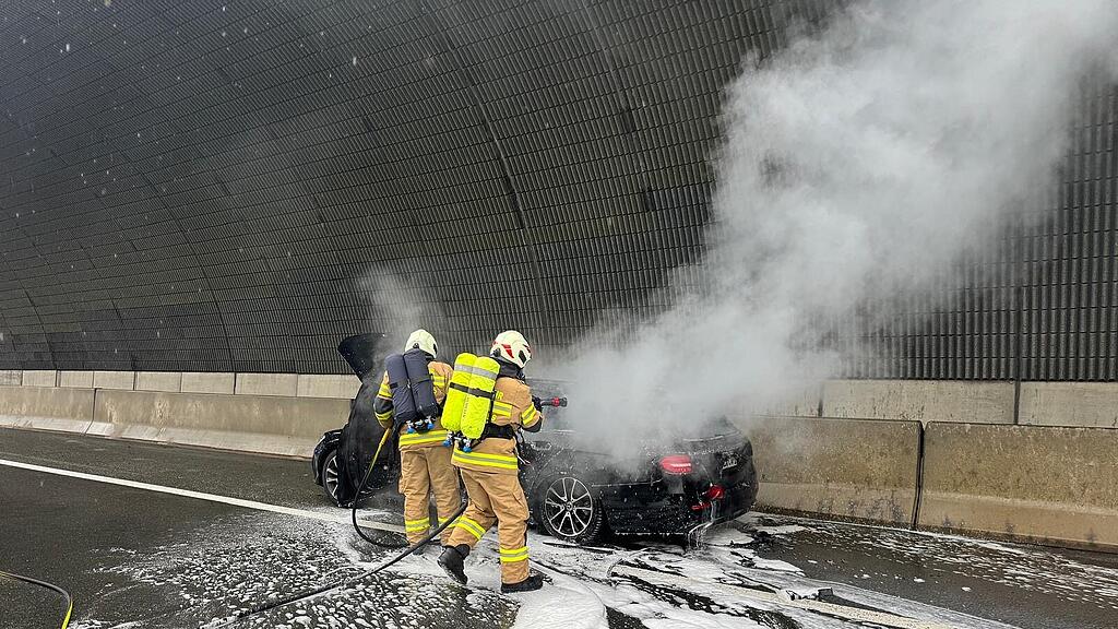 Pkw-Brand A10 Zederhaus