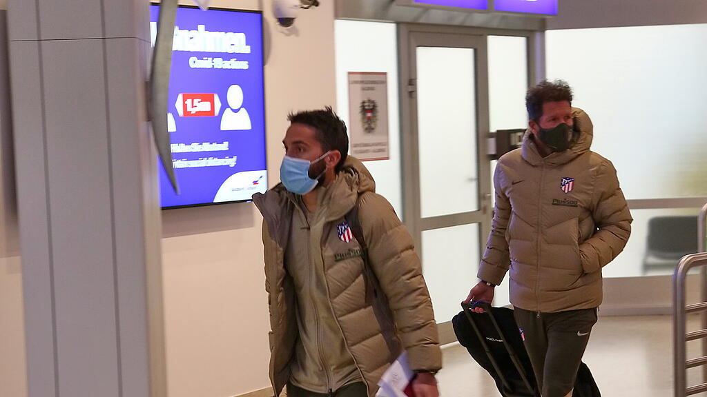Atletico Madrid, Flughafen, Ankunft