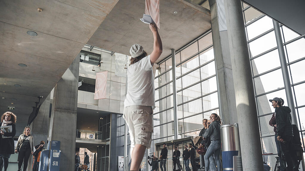 RedBull Paper Wings - Qualifier I