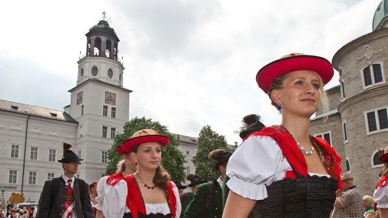 Dult: Umzug durch die Stadt